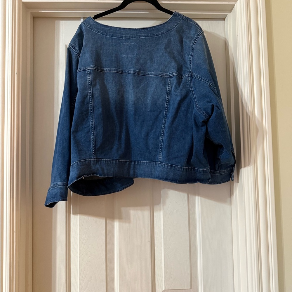 Torrid Plus Size Jean Jacket - Picture 2 of 5
